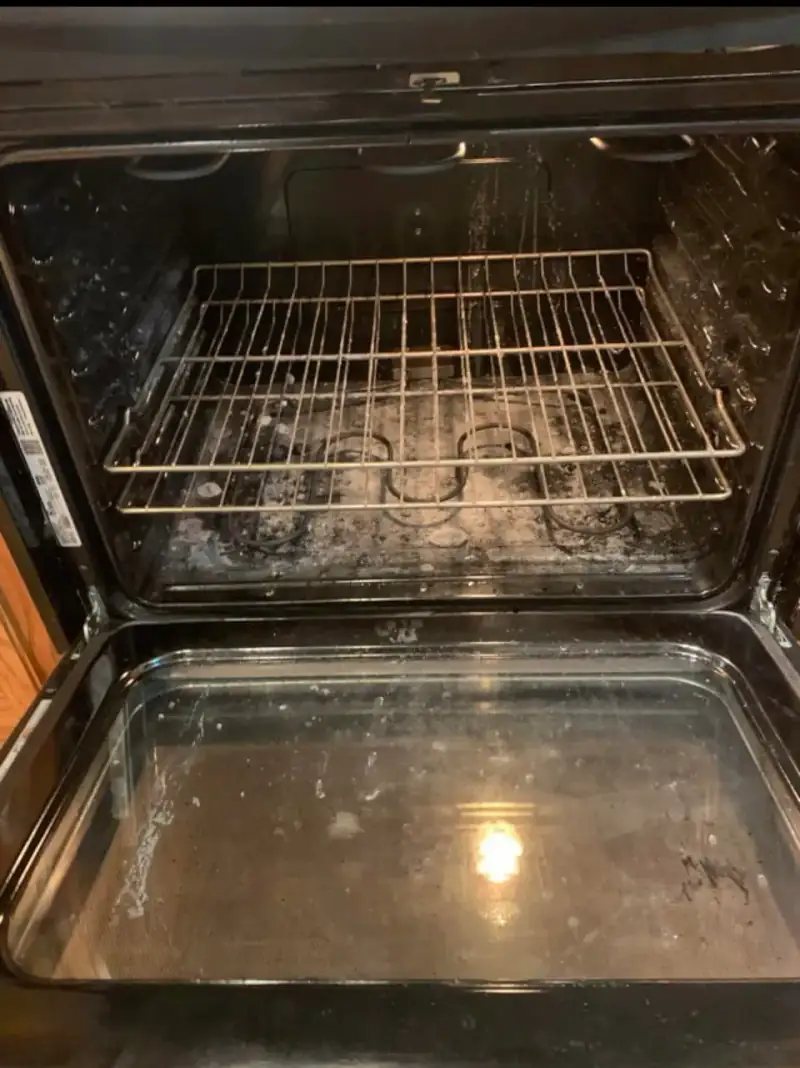 Oven before cleaning